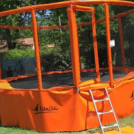 Confortable, Animaux Admis - 4 Pers. - Api-1-52-2799 Campeggio *